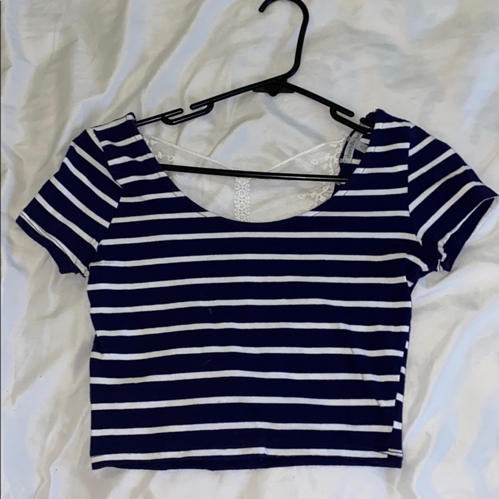 WOMEN’S CROP TOP!!! ✨